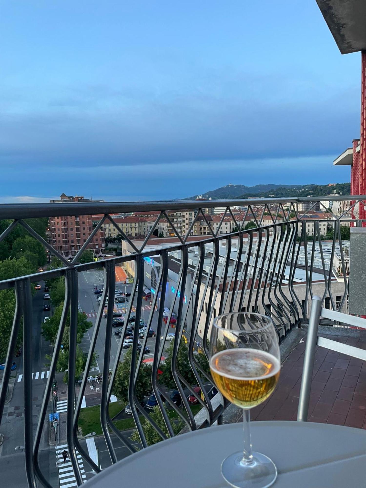 The Balcony 9th Floor On 270 Degrees View Appartamento *