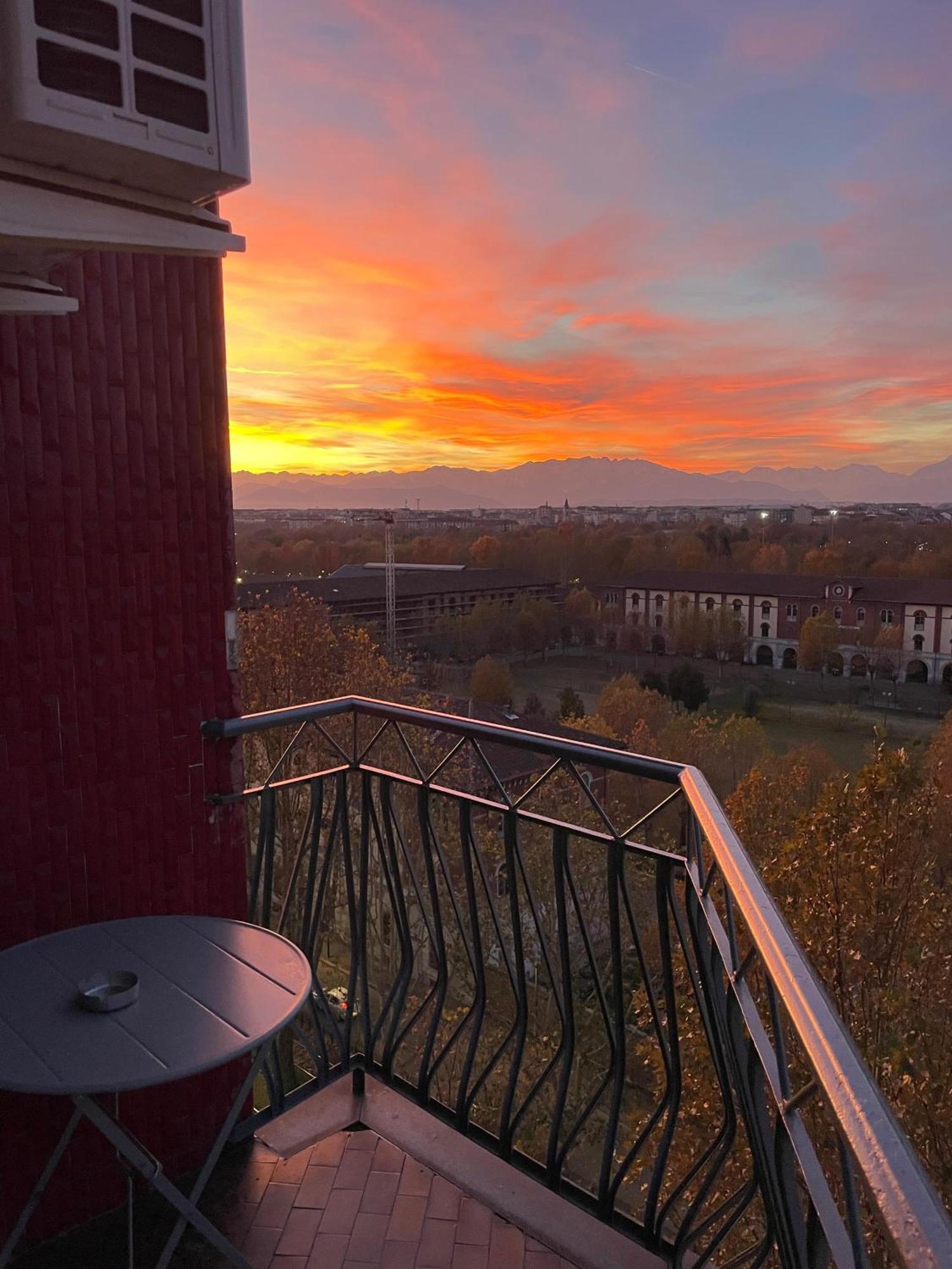 The Balcony 9th Floor On 270 Degrees View Appartamento *